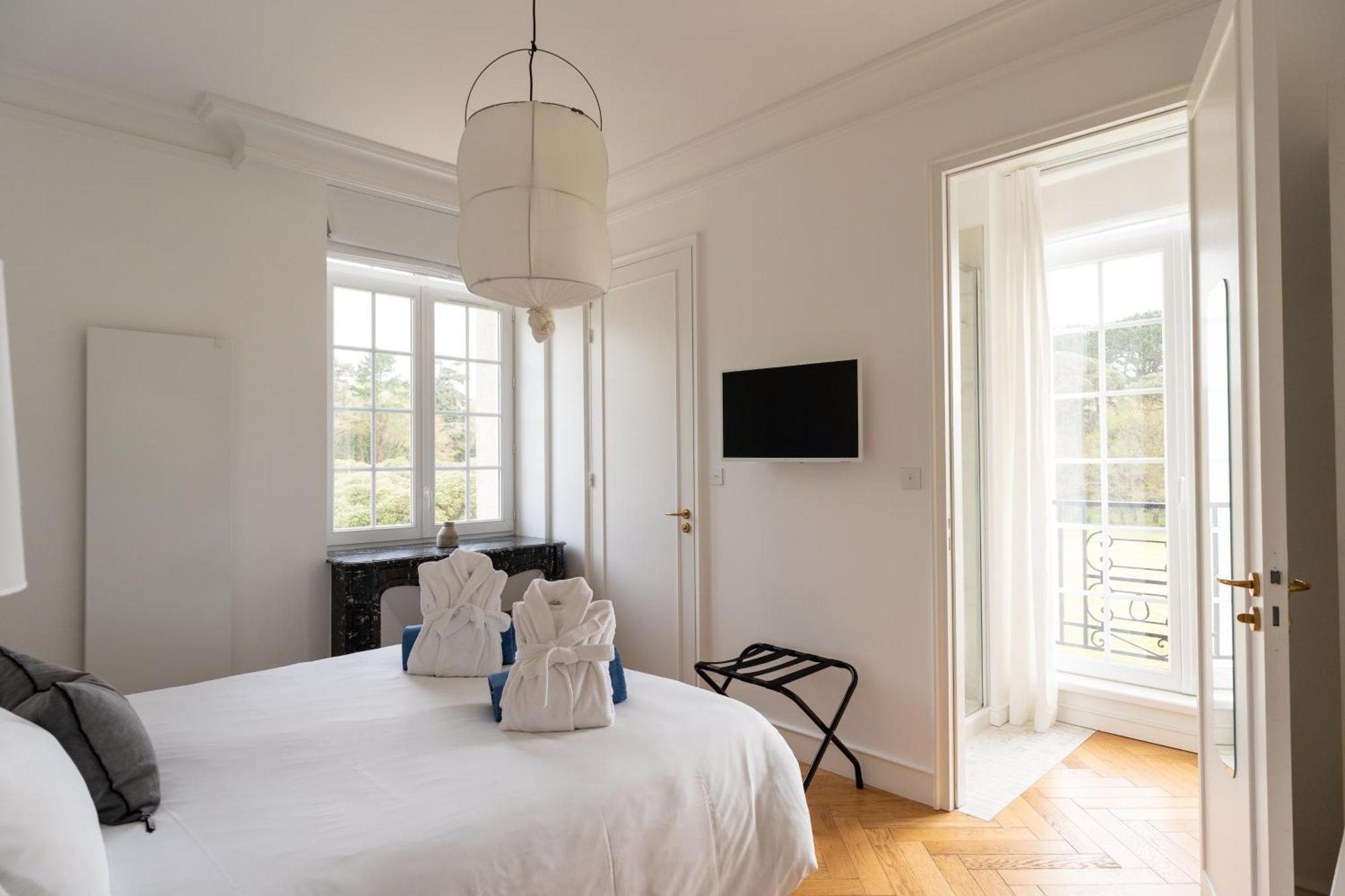 Les Garennes - Hotel Spa Беноде Екстер'єр фото